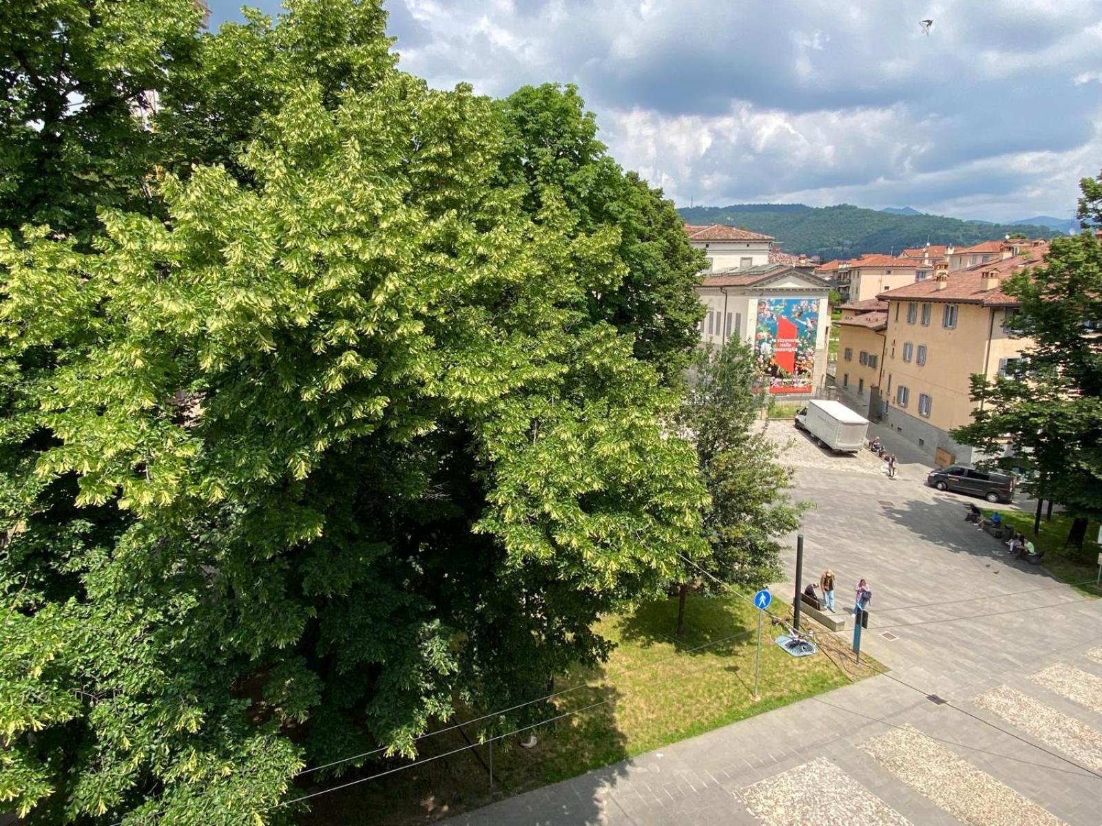 Апартаменти Nido Carrara - Immobili E Soluzioni Rent Бергамо Екстер'єр фото